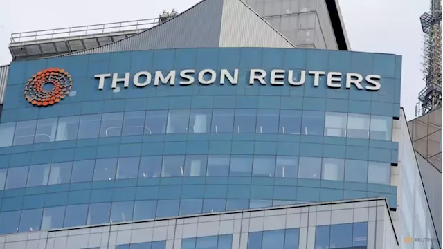 Thomson Reuters raises sales outlook on core business strength in slowing economy