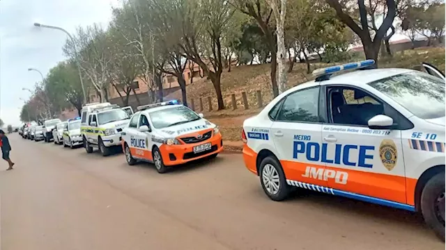 Additional JMPD officers deployed in Alexandra - SABC News - Breaking news, special reports, world, business, sport coverage of all South African current events. Africa's news leader.