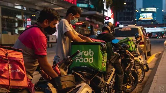 [ UPDATE ] Grab: Viral post of GrabFood riders' lower earnings is because of a 'technical issue' - SoyaCincau