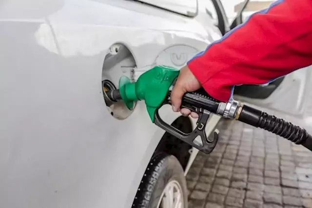 Union plans massive motor industry strike in South Africa – including petrol stations