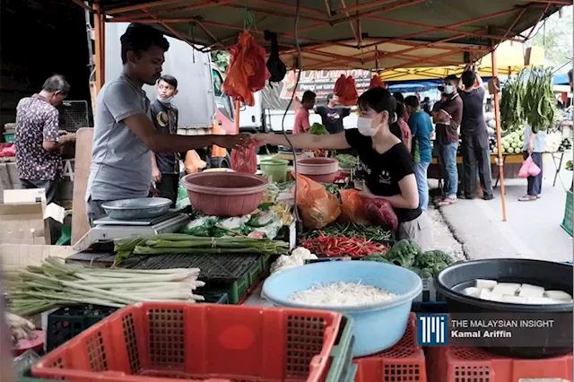 It will take 2 years for business to pick up, say night market traders | The Malaysian Insight