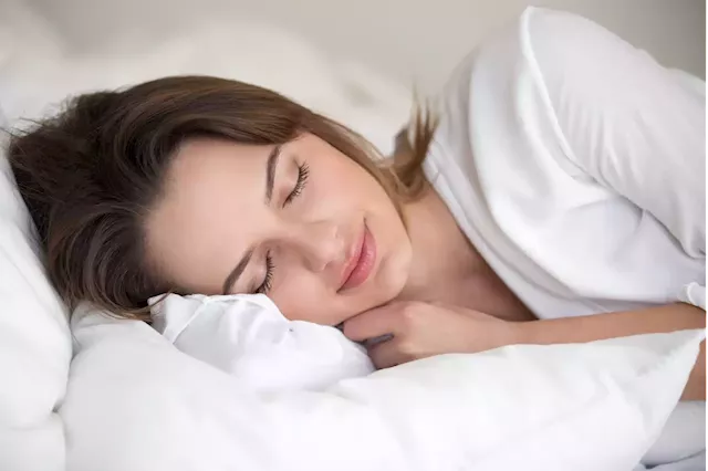 DREAM JOB: Mattress company Casper paying people to sleep