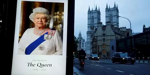 All soccer in England postponed to mourn Queen, cricket and rugby go ahead - SABC News - Breaking news, special reports, world, business, sport coverage of all South African current events. Africa's news leader.