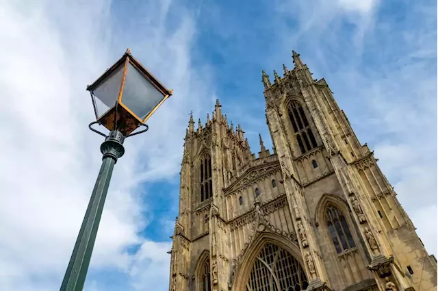 How a Yorkshire market town still has the world's oldest gas lamps after 200 years