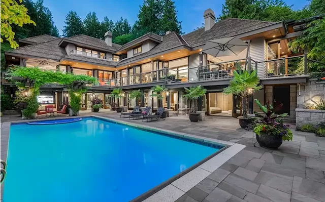 Canada's Ultra-Luxury Market is Unaffected by Climbing Interest Rates