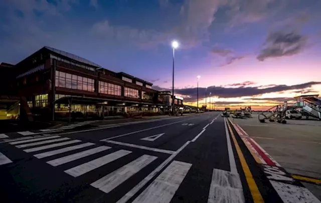 Airports Company South Africa reports R1 billion loss amid buyout reports