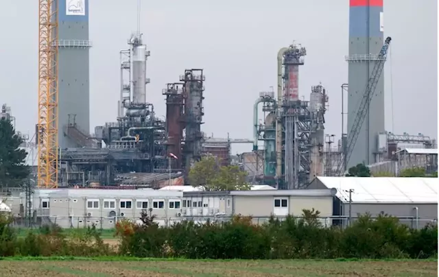 Germany takes control of Russian-owned oil refineries | CNN Business