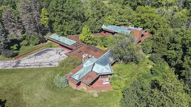 Frank Lloyd Wright House Hits Market for First Time Ever in Wisconsin