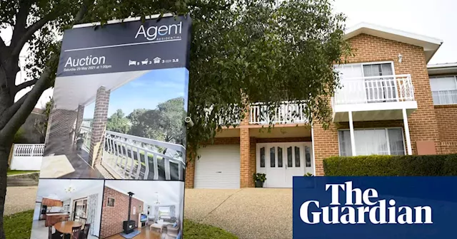 Morning mail: first-home buyers desert market, rail strike ultimatum, fears for Sydney koalas