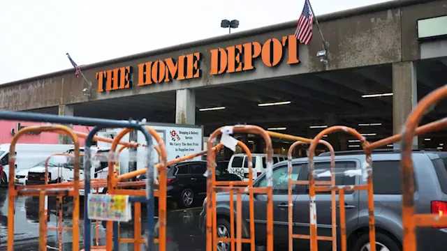 Philadelphia Home Depot Workers File to Form Company’s First-Ever Retail Union