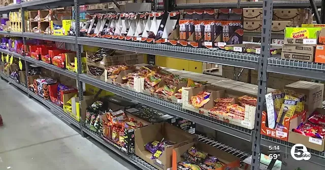 Sweetie Candy Company's special treats creep off shelves ahead of Halloween due to nationwide candy shortage