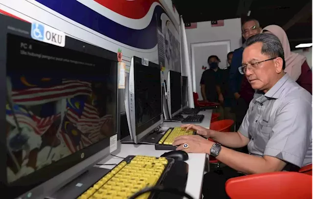 Comms sec-gen urges small entrepreneurs to use Keluarga Malaysia Digital Economic Centre to expand business