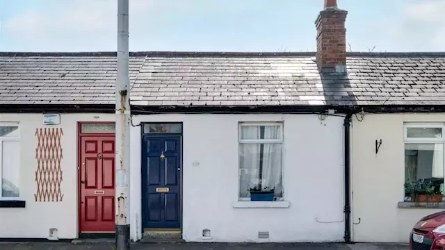 This small but mighty Harold’s Cross cottage is currently on the market for €299,000 | IMAGE.ie