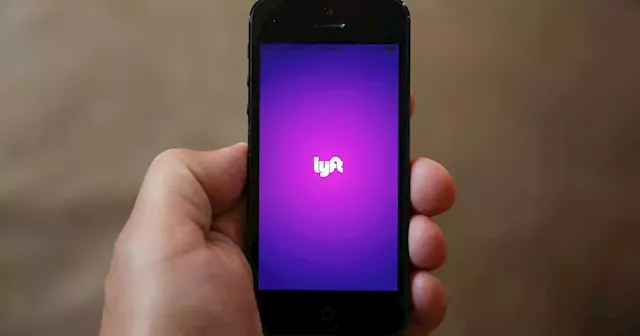 Ride-share company Lyft stops US hiring amid recession fears