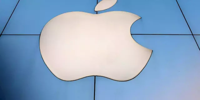 Hackers hijack Fast Company, send obscene push alert through Apple News