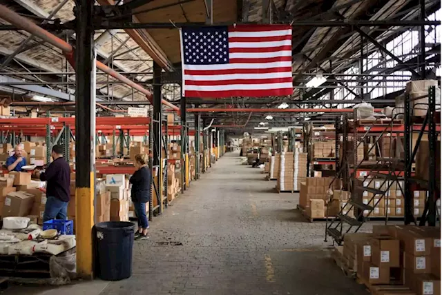 Latest GDP reading confirms the US economy shrank for two straight quarters, supporting one definition of a recession | CNN Business