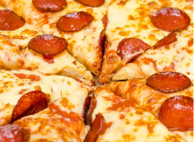 4 Once-Favorite Pizza Chains in America That Went Out of Business