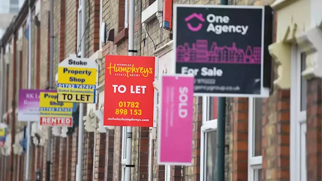 Another 300 mortgage deals pulled of market and 40% of deals have disappeared since mini-budget