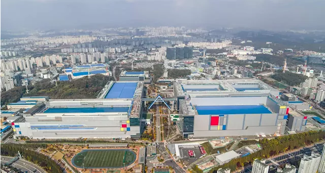 Samsung warns chip industry headed for rocky close to 2022