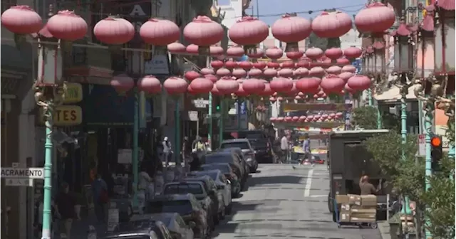 Murals and minimal graffiti: VPD and business leaders tour San Francisco Chinatown - BC | Globalnews.ca