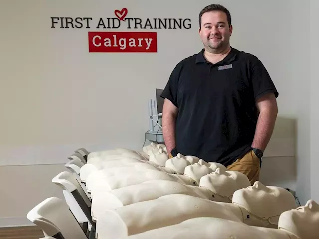 Calgary CPR company providing $10K in free training after Damar Hamlin's cardiac arrest