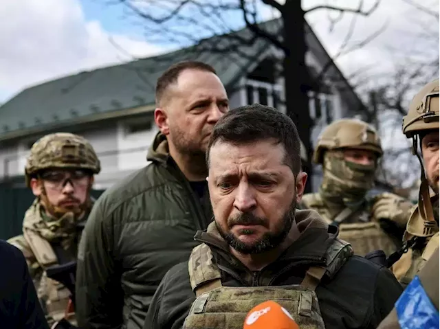 CIA director secretly met with Zelenskyy before invasion to reveal Russian plot to kill him, book says | Business Insider