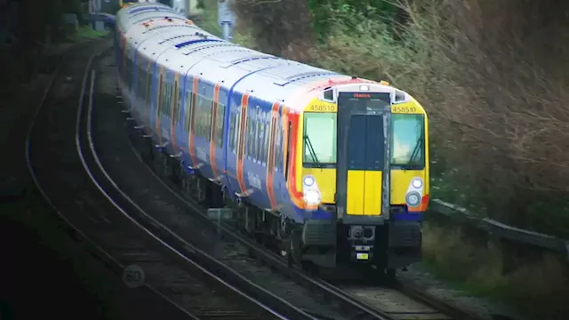 Rail companies given ‘permission’ to make new offer to unions