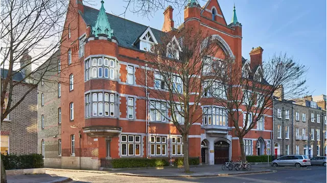 Hatch Hall comes back to market with planning for 60-bed hotel