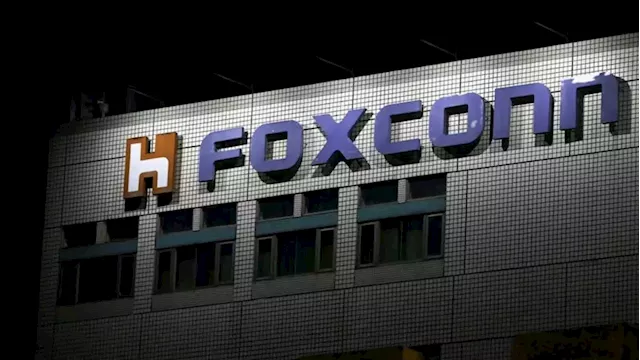 Taiwan fines Foxconn for unauthorised China investment