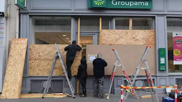 France faces widespread protests and 'hellish Thursday' as anger at pension reform mounts | CNN Business