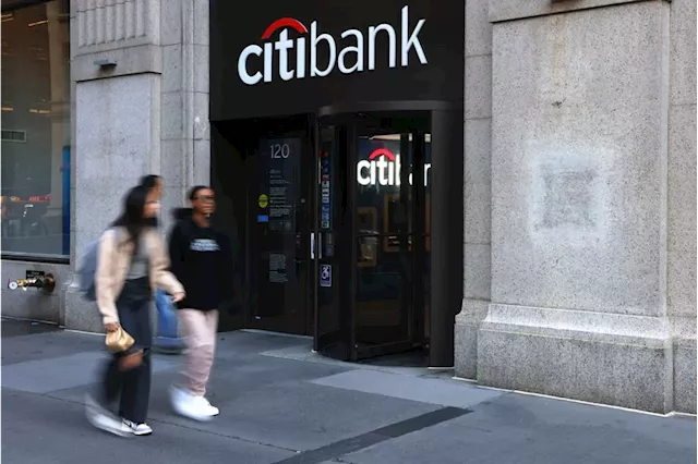 Citigroup’s profit holds steady as investment banking fees jump