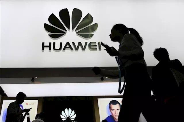 Apple stock falls on reports Huawei gaining bigger-than-expected market share in China