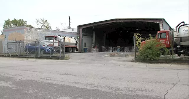 Fountain Square residents concerned over odor coming from business, owner says they're working to fix it