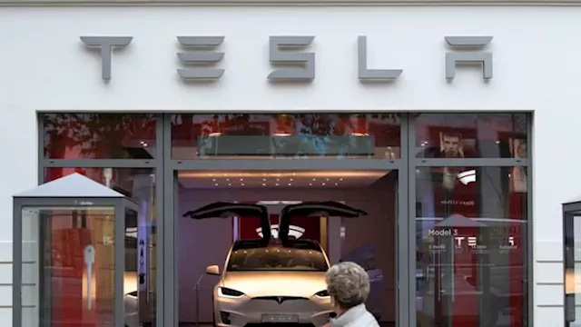 Analysts are nervous heading into Tesla's third-quarter earnings report