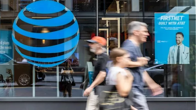 AT&T Beats Earnings Estimate After Reversing Subscriber Trend