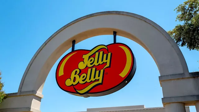 Bay Area's Jelly Belly sold to Chicago candy company