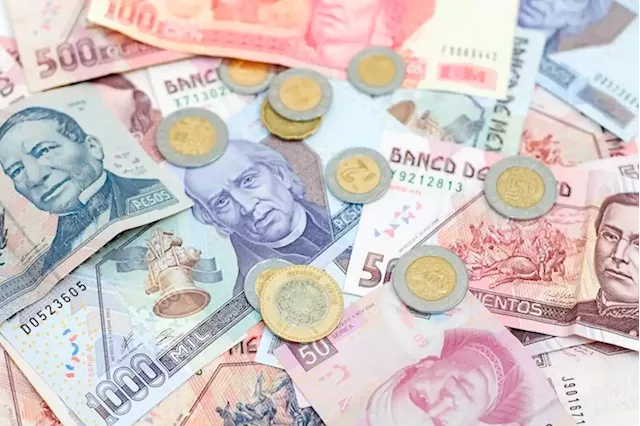 Mexican Peso retreats despite boost in business confidence, amid risk aversion