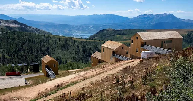 Reed Hastings pulls Powder Mountain properties off the market, will ‘reset’ next summer