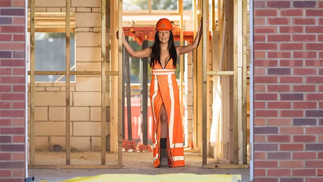 Building boss wears evening gown made from high-visibility vests to top industry awards: ‘Amazing’ response