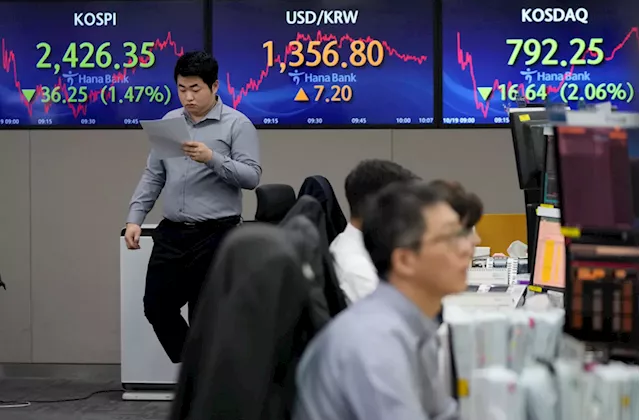 Asian shares wary on Middle East as tech earnings loom