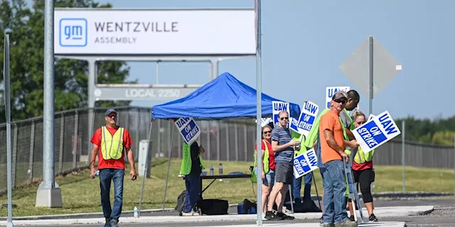 GM earnings: What to expect from carmaker facing UAW strike