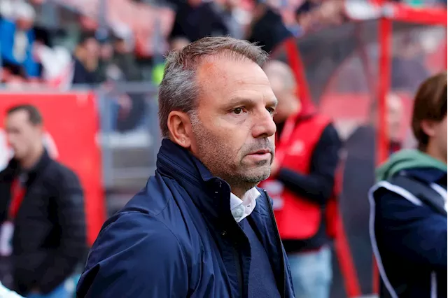 Ajax part company with head coach Maurice Steijn