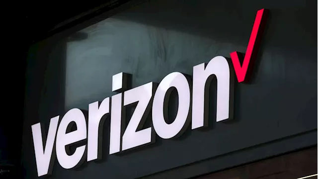 Verizon beats Q3 earnings expectations, raises guidance