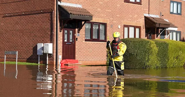 Government defends Notts flood investment after hundreds evacuated