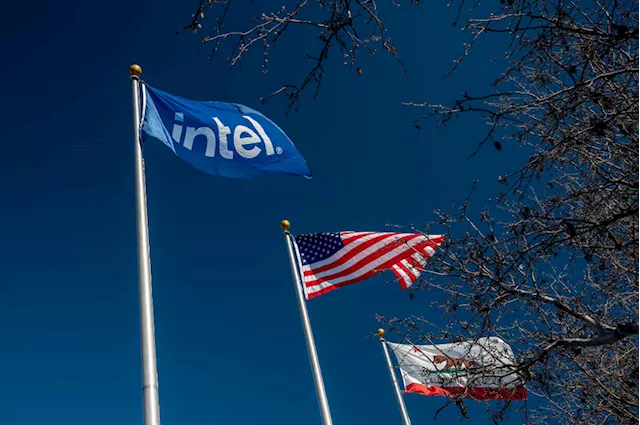 Intel stock rises on earnings beat and strong revenue guidance