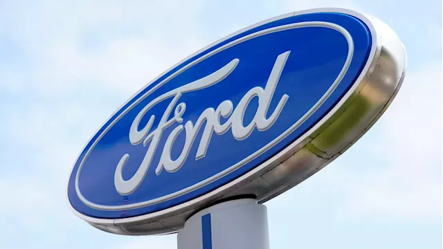 Ford forecast, Sanofi, Juniper Networks: Top Stocks