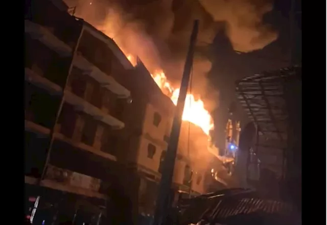 Video: Fire guts three buildings in Lagos market