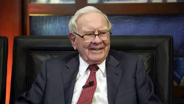 Warren Buffett's company dumps another 5 million shares of printer maker HP