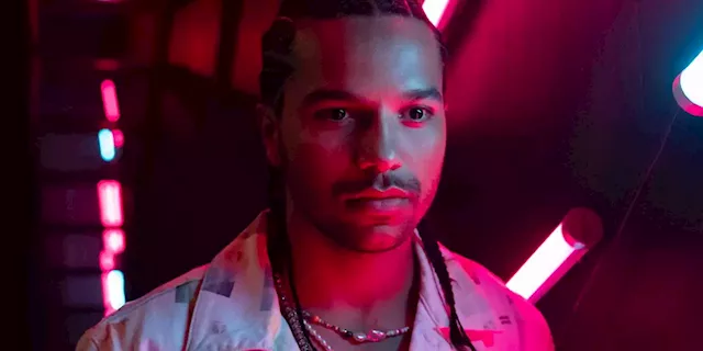 A Hot New Reggaeton Act Stumbles Through the Music Industry in New 'Neon' Trailer