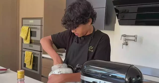 Bay Area teen's love for baking shines through in business, competition win